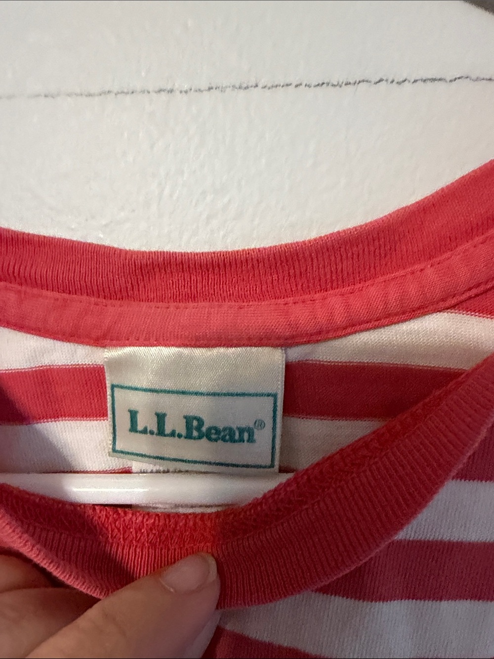 L.L. Bean Red and White Striped Short Sleeve Tee. 💯 cotton. Med. - Picture 2 of 8